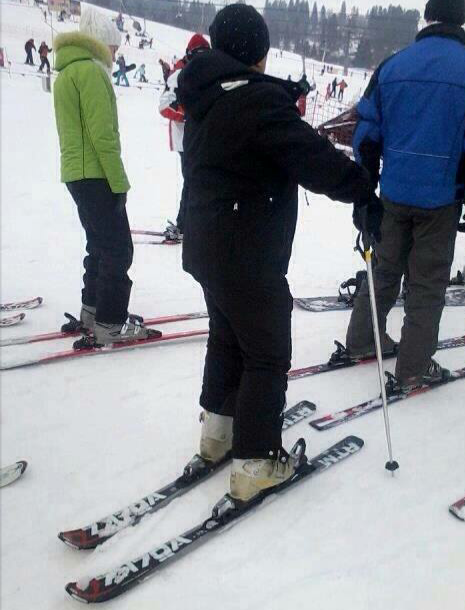 under boot snowboard pants