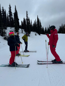 Jake Hewitt teaching on the slopes
