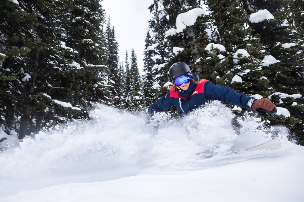 Snowboard Instructor Course in Banff, Canada 2024