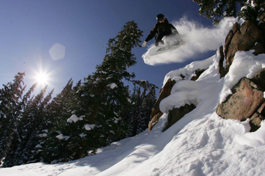 Snowboard Instructor Course in Banff, Canada 2024